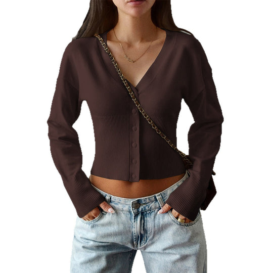 Damen nan taillierte Cropped-Strickjacke mit tiefem V-Ausschnitt, geripptem Bund und durchgehender Knopfleiste EB