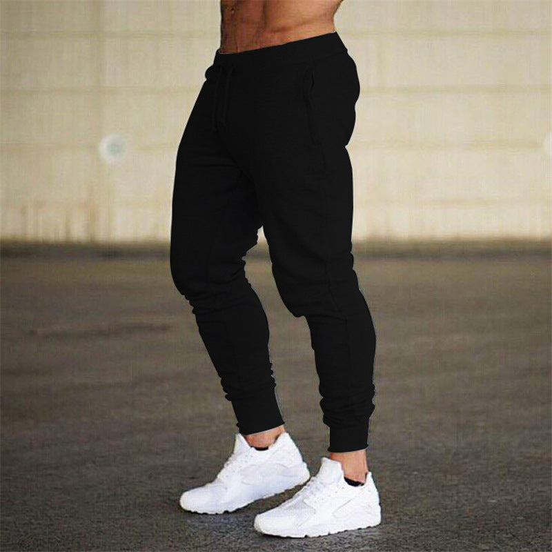 Herren Sportliche Jogginghose mit innovativem Schnitt und elastischem Bund EB