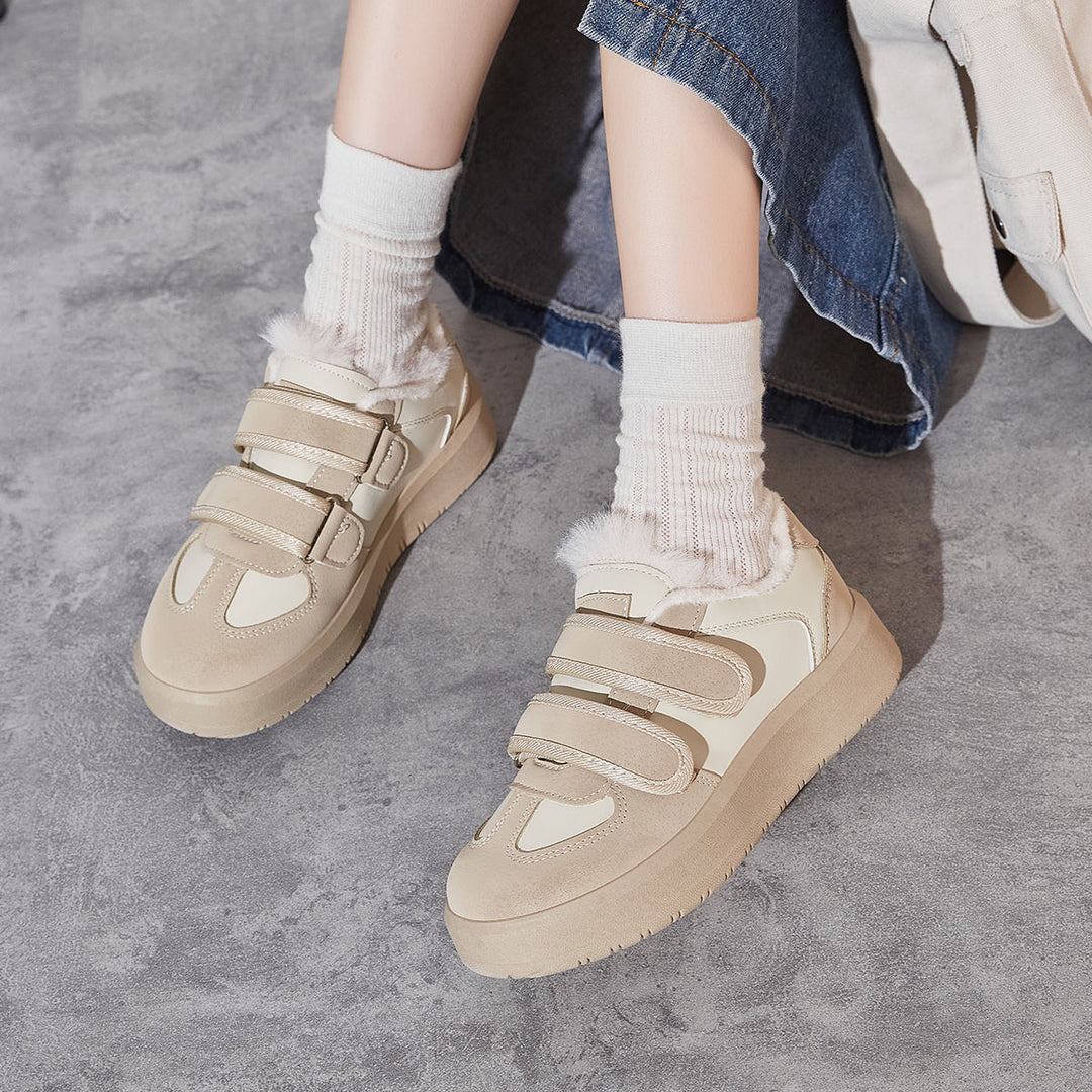 Damen Sportliche Sneakers mit innovativem Klettverschluss und hochwertiger Innenpolsterung EB