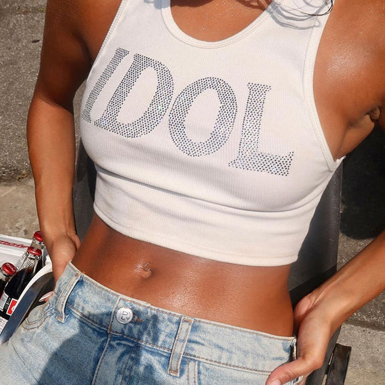 Damen trendy Cropped Top mit funkelndem Schriftzug und prägnantem Schmetterlingsdesign EB