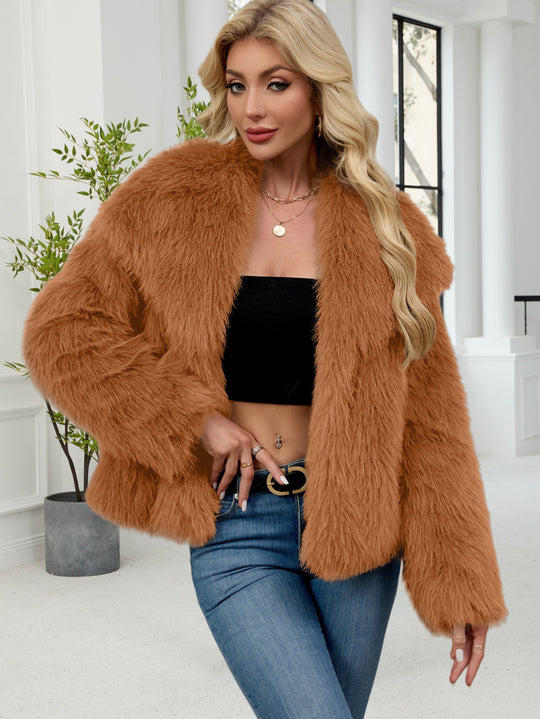 Damen Flauschige Kunstpelzjacke mit oversized Schnitt und voluminösen Ärmeln EB