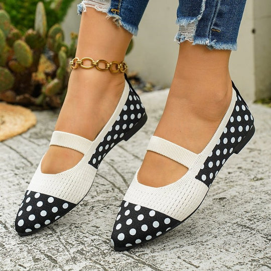 Damen Modische Ballerinas mit Punkten und elegantem Riemendesign EB