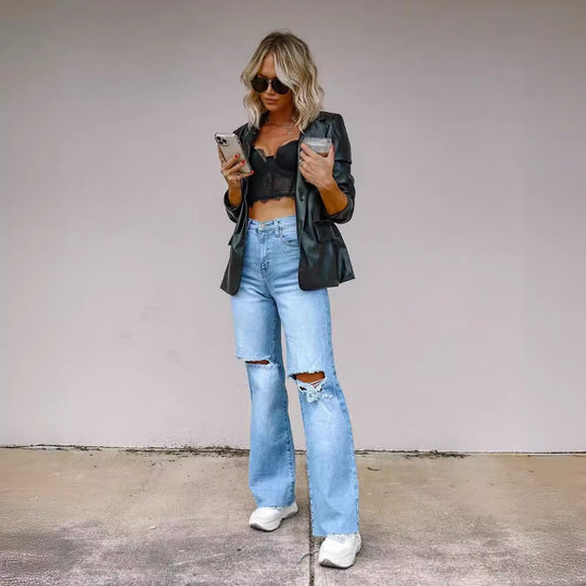Damen Flared Jeans mit modernen Destroyed-Details EB