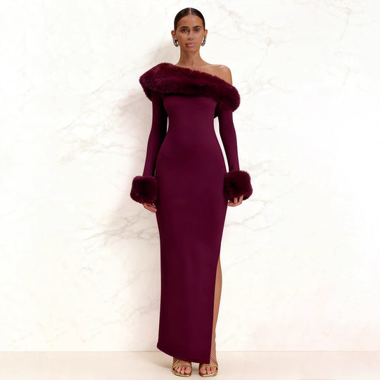 Damen Langarm-Maxikleid mit schulterfreier Optik und eleganten Fellakzenten EB