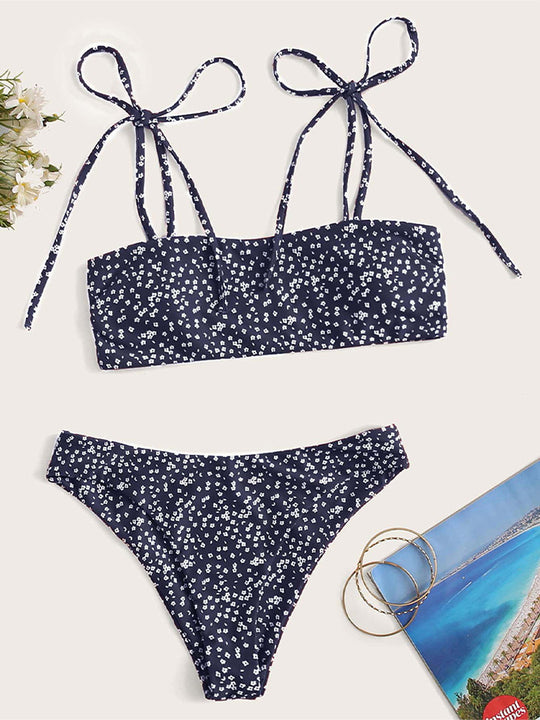 Damen Bandeau-Bikini mit verspielten Bindebändern EB