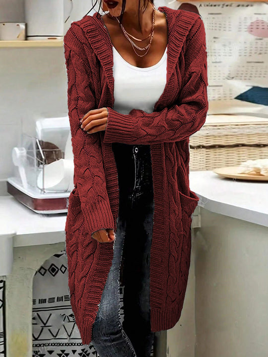Damen Grobstrickjacke mit hochwertigen Zopfmustern und praktischen Taschen EB