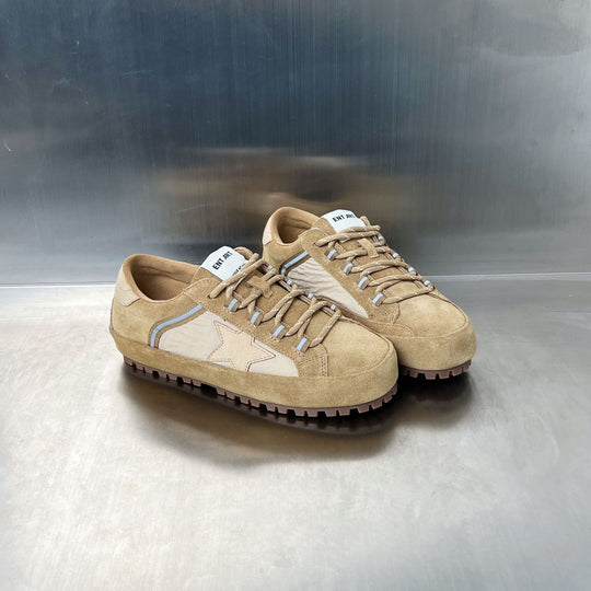 Damen Modische Sneaker mit hochgezogener Sohle und atmungsaktivem Obermaterial EB