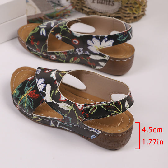Damen modische Slingback-Sandalen mit stylishem Krokodil-Design und komfortablem Fußbett EB