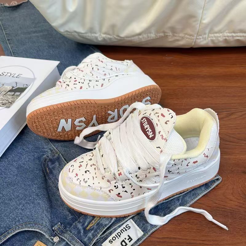 Damen Sneakers mit atmungsaktivem Obermaterial und modischem Muster EB