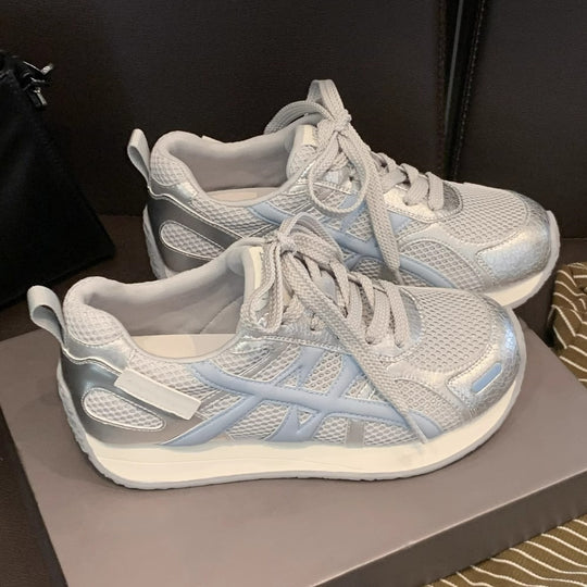 Damen Sportliche Sneaker mit atmungsaktiver Mesh-Oberfläche und stabilisierender Sohle EB