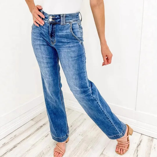 Damen Weit geschnittene Hochbundjeans mit modernen Waschungen EB