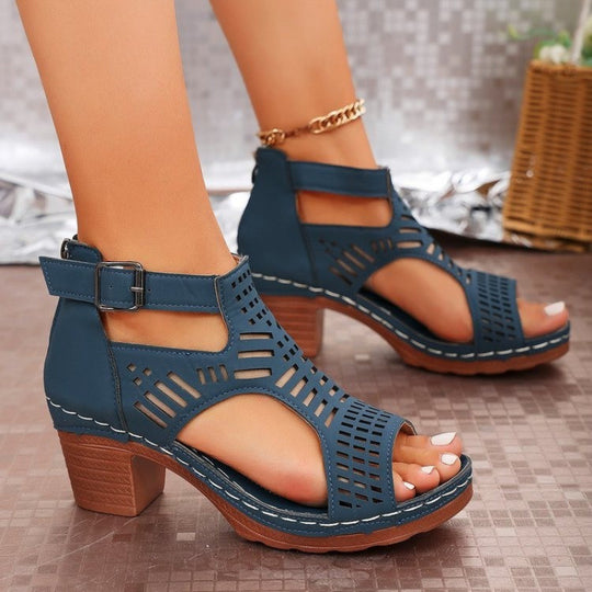 Damen trendige Sandalen mit durchbrochenem Design und Holz-Elementen EB