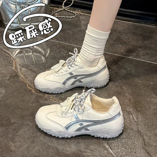 Damen Sportliche Sneaker mit bequemem Schnürsystem und robustem Profil EB