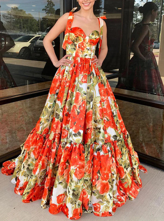 Damen Festliches Maxikleid mit floralen Rüschendetails und schwingendem Rock EB