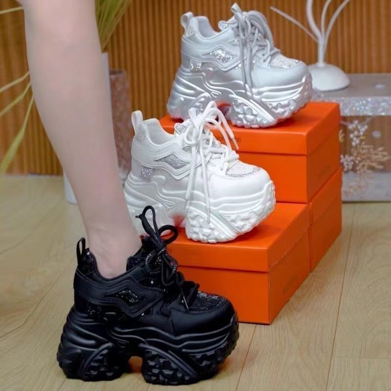Damen modische Plateau-Sneaker mit glitzernden Akzenten und stabiler Laufsohle EB