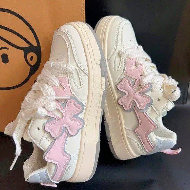 Damen Komfortable Sneaker mit modernem Design und dämpfender Profilsohle EB