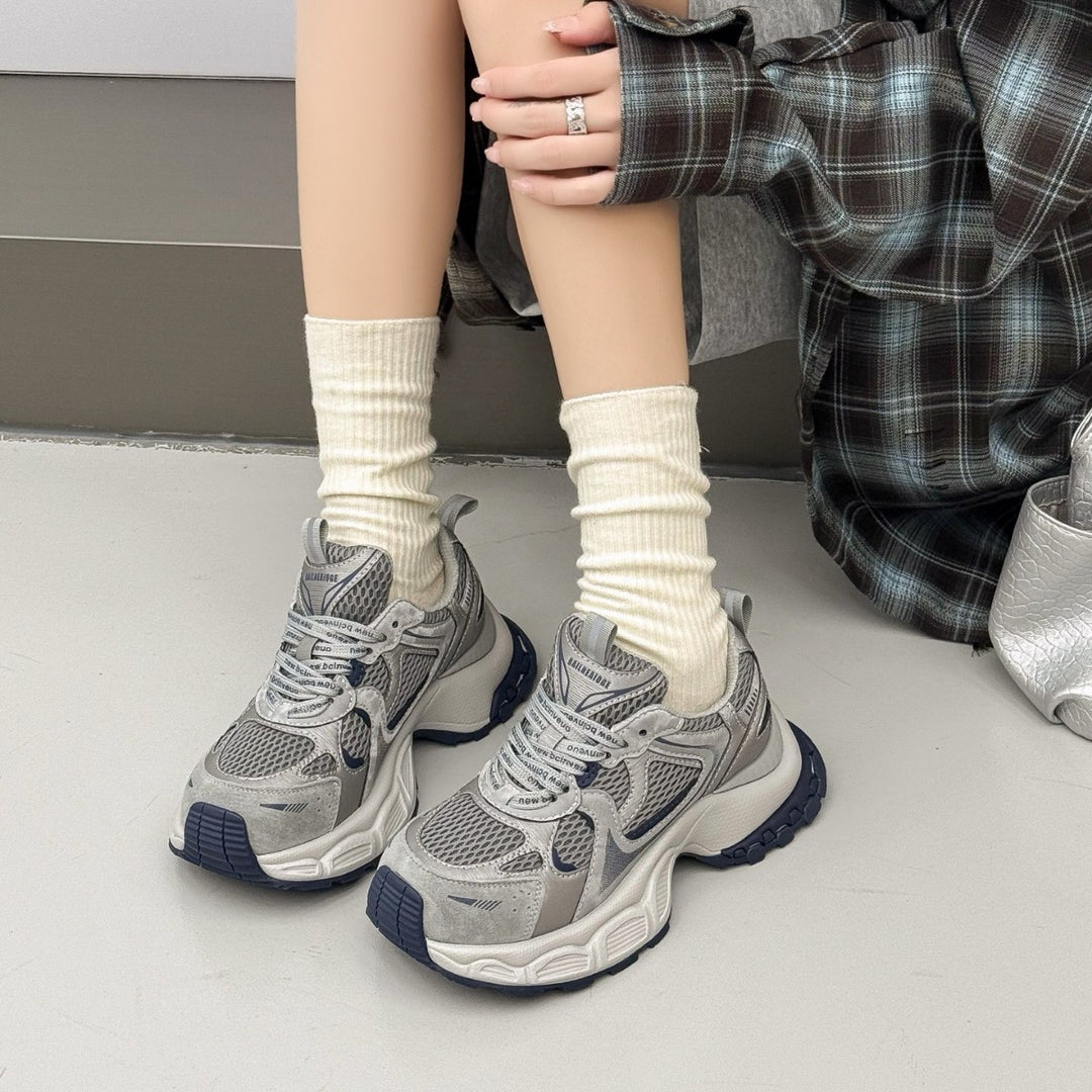 Damen Sportliche Sneakers mit atmungsaktiver Mesh-Oberfläche und komfortablem Dämpfungssystem EB