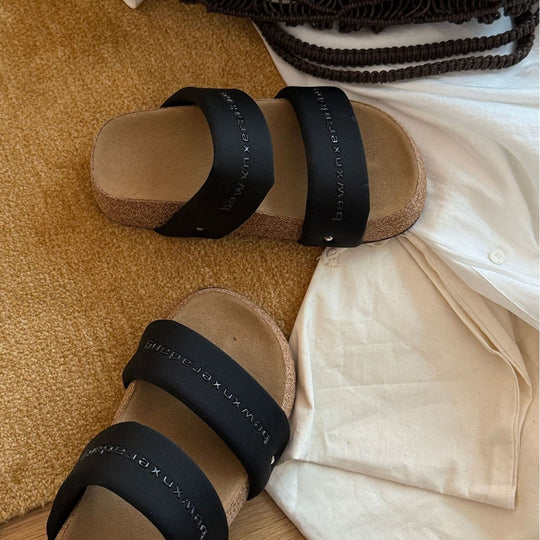 Damen Komfortable Badesandalen mit anatomisch geformtem Fußbett und rutschfester Sohle EB