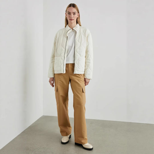 Damen gesteppte Oversized-Jacke mit hohem Kragen und elastischem Bund EB