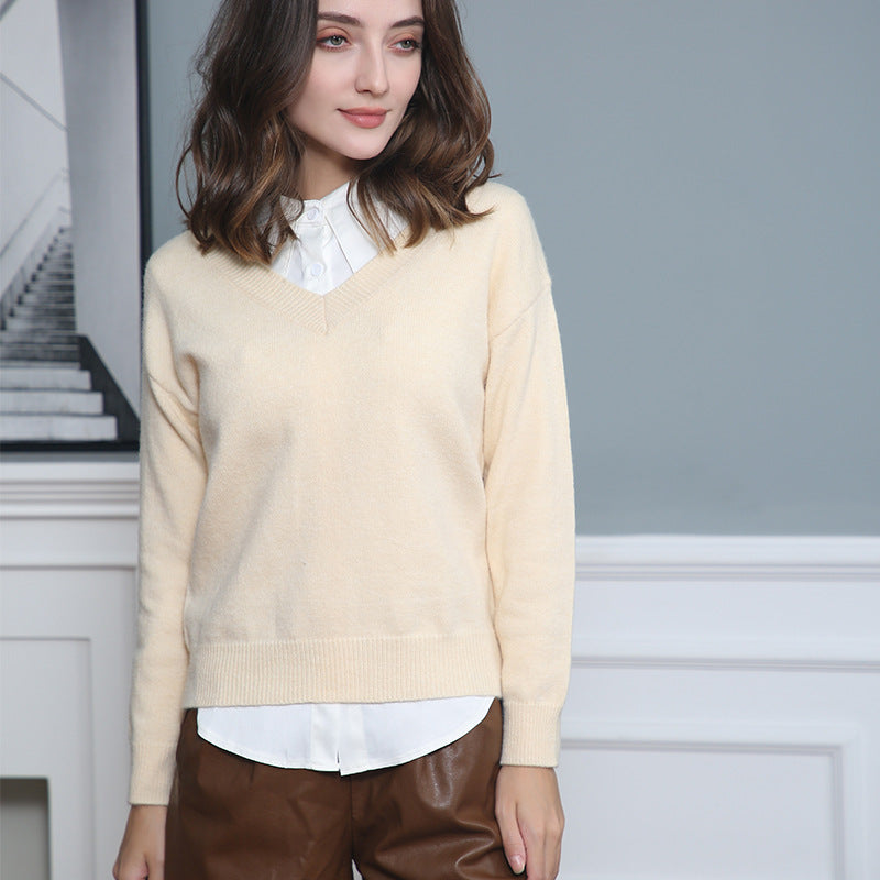 Damen V-Ausschnitt Strickpullover in feiner Wollqualität EB