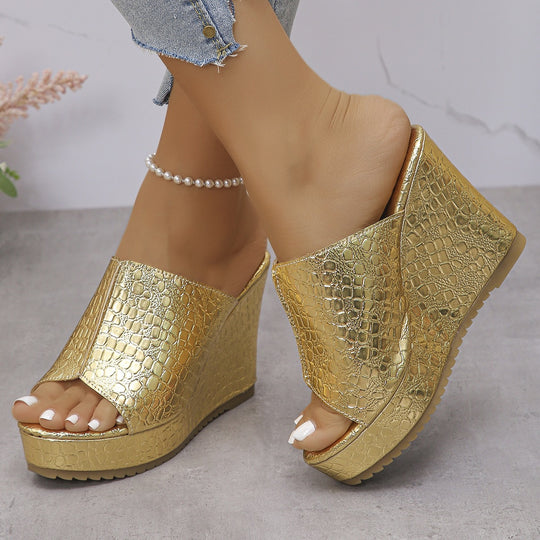 Damen Glamouröse Wedge-Pantoletten mit glänzendem Obermaterial EB