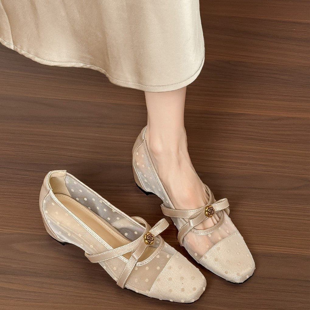 Damen Ballerinas mit zartem Punktemuster und elegantem Riemchen EB