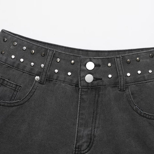 Damen Jeans-Shorts mit dekorativen Nieten EB