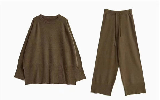 Damen Strickensemble mit locker sitzendem Pullover und weit geschnittener Hose EB