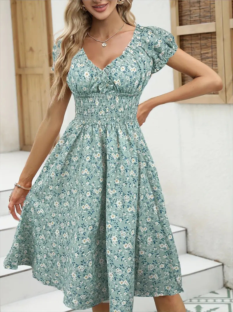 Damen Sommerliches Maxikleid mit Rüschendetails und elastischem Taillenbereich EB