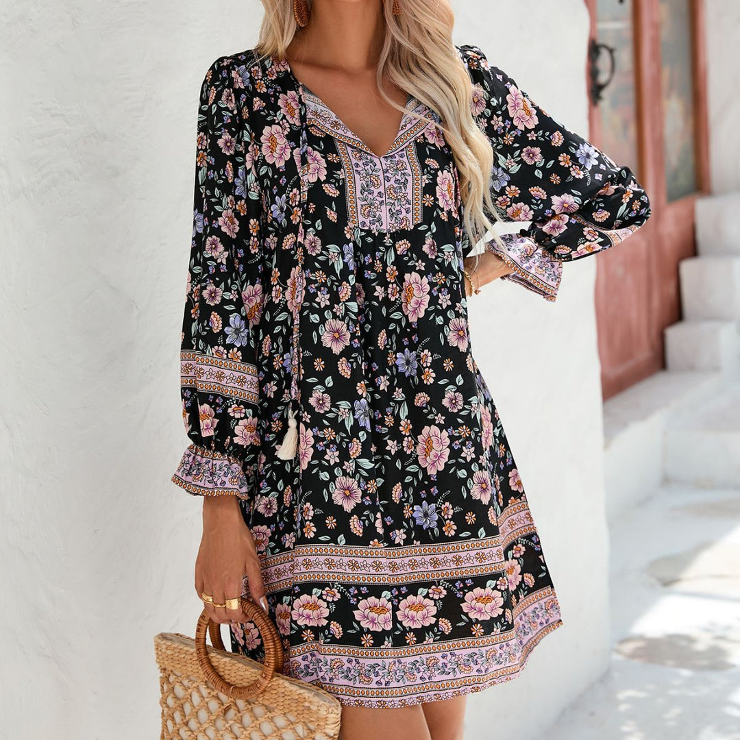 Damen Sommerliches Blumenkleid mit V-Ausschnitt und Raffungen EB