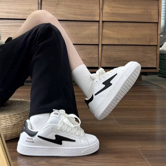 Damen Sneakers im sportlichen Design mit gepolsteter Innensohle EB