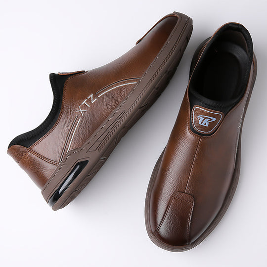 Herren Modische Slip-On Freizeitschuhe mit bequemer Polsterung EB