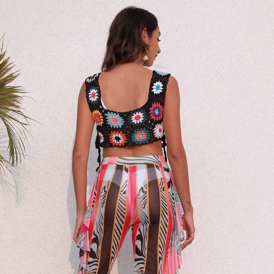 Damen gehäkeltes Crop-Top mit bunten Blumenmotiven EB
