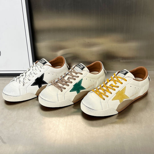 Damen Sneakers im sportlichen Design mit markantem Stern-Detail und ergonomischer Dämpfung EB