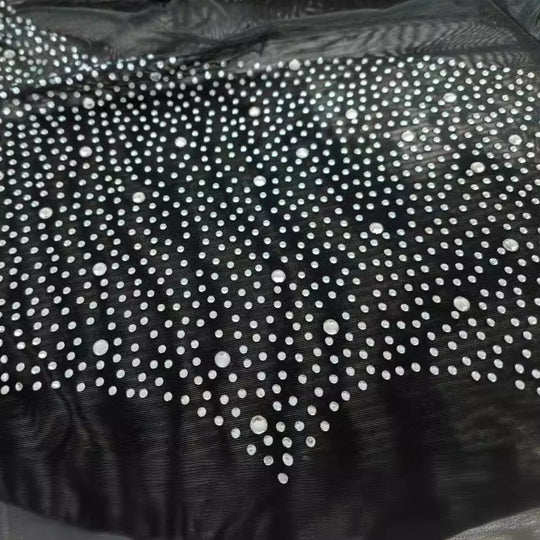 Damen Mini-Kleid mit transparenten Ärmeln und funkelndem Detail EB