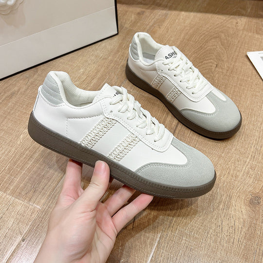 Damen Sportliche Sneaker mit reflektierendem Obermaterial und gepolsterter Innensohle EB