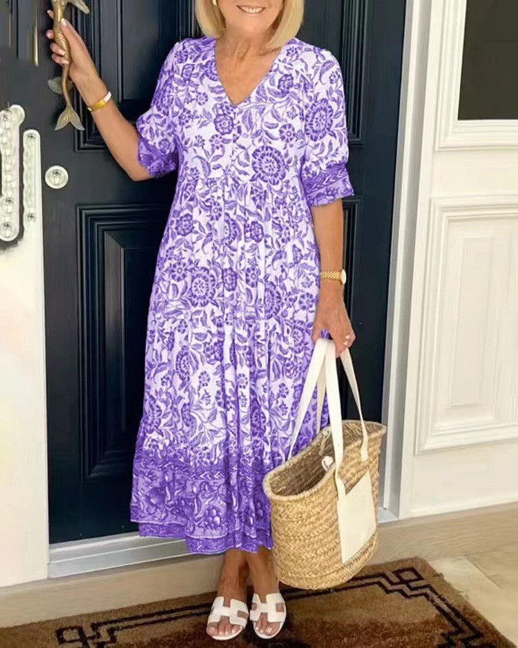 EB | Kleid mit V-Ausschnitt und Print in Übergröße