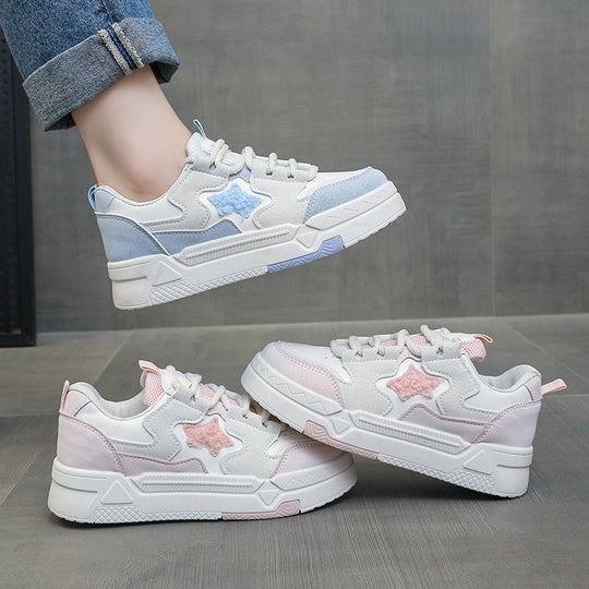 Damen Sneakers mit glitzerndem Sternenapplikation und komfortabler Dämpfung EB