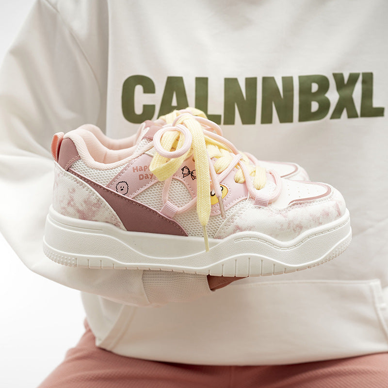 Damen Modische Sneakers mit einzigartigen Grafikelementen und flexibler Sohle EB