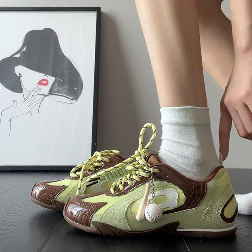 Damen sportliche Freizeitsneaker mit atmungsaktivem Mesh-Obermaterial und innovativer Dämpfungstechnologie EB