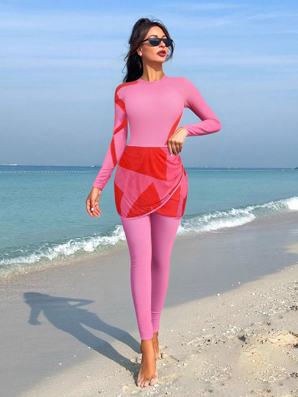 Damen Sportlicher Badeanzug mit schwingendem Rock EB