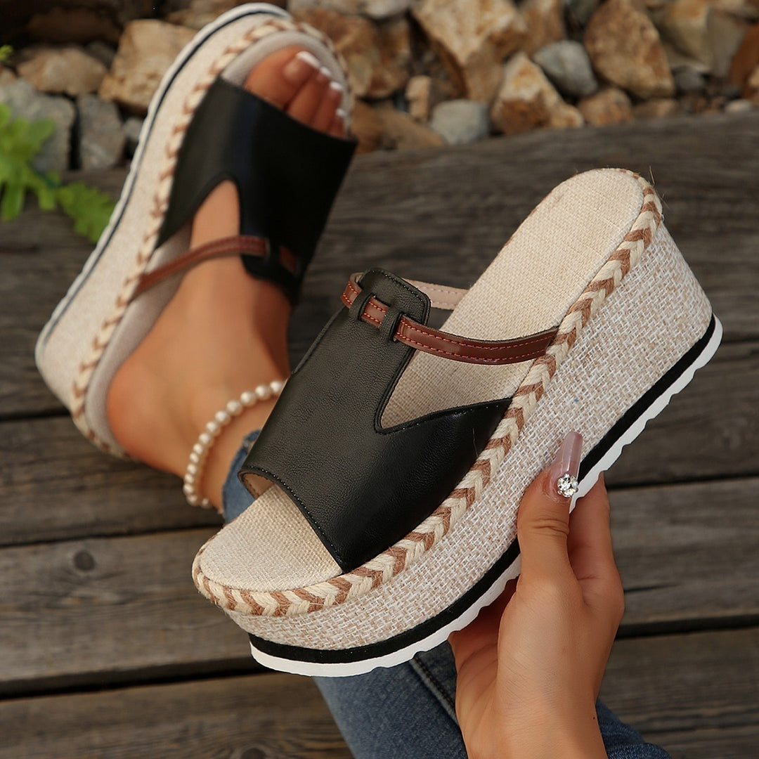 Damen Plateausandalen mit geflochtenem Riemen und eleganter Applikation EB