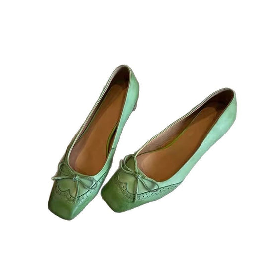 Damen elegante Pumps mit modischem Schleifenakzent und komfortablem Blockabsatz EB