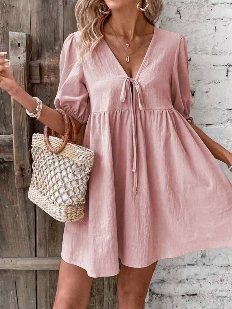 Damen luftiges Sommerkleid mit V-Ausschnitt und Raffungen EB