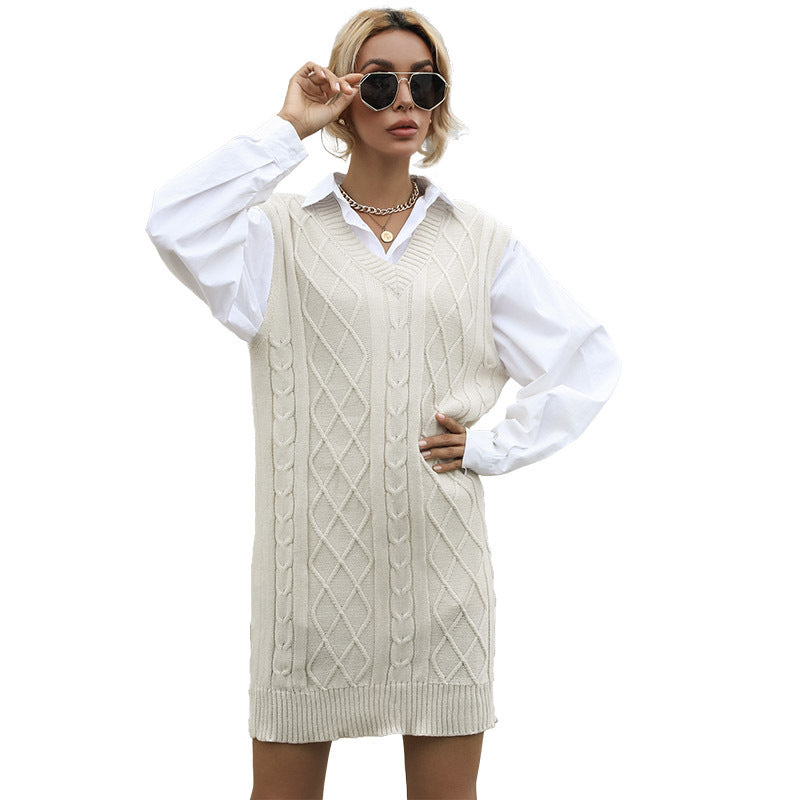 Damen Strickkleid mit V-Ausschnitt und Rippstruktur EB