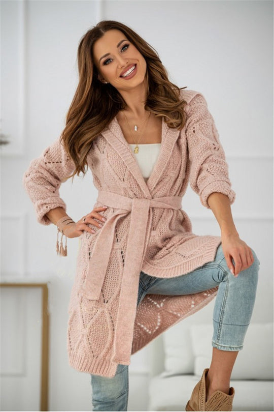 Damen Strickmantel mit Gürtel und modernem Zopfmuster EB