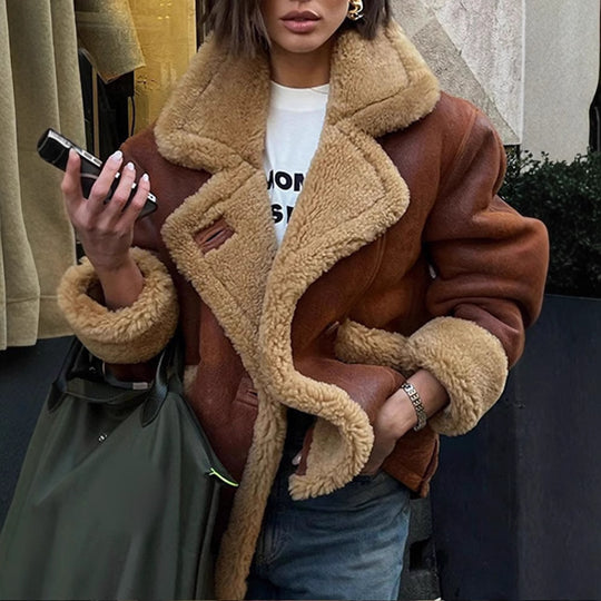 Damen Lässige und modische Teddyjacke mit großem Kragen und weich gefüttertem Innenleben EB