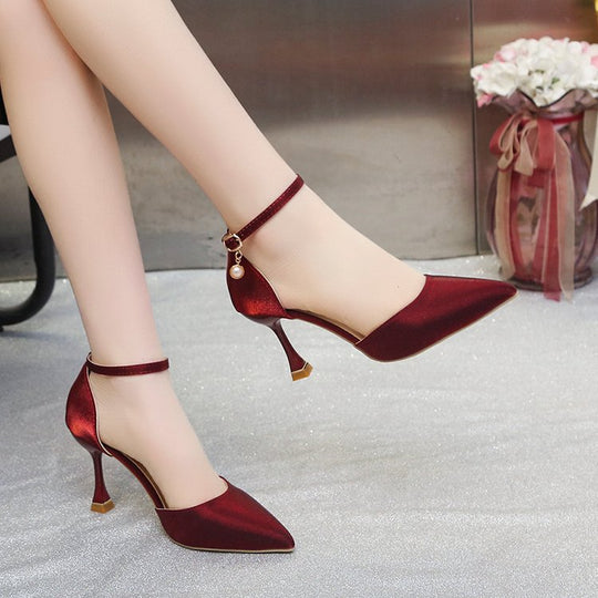 Damen elegante Spitze High Heels mit Riemchen und zierlichem Absatz EB
