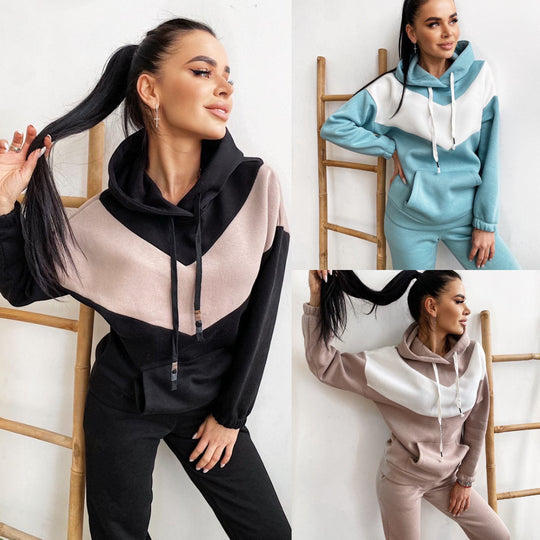 Damen zweiteiliges Loungewear-Set mit Chevron-Kapuzenpullover und taillierter Tapered-Jogginghose EB