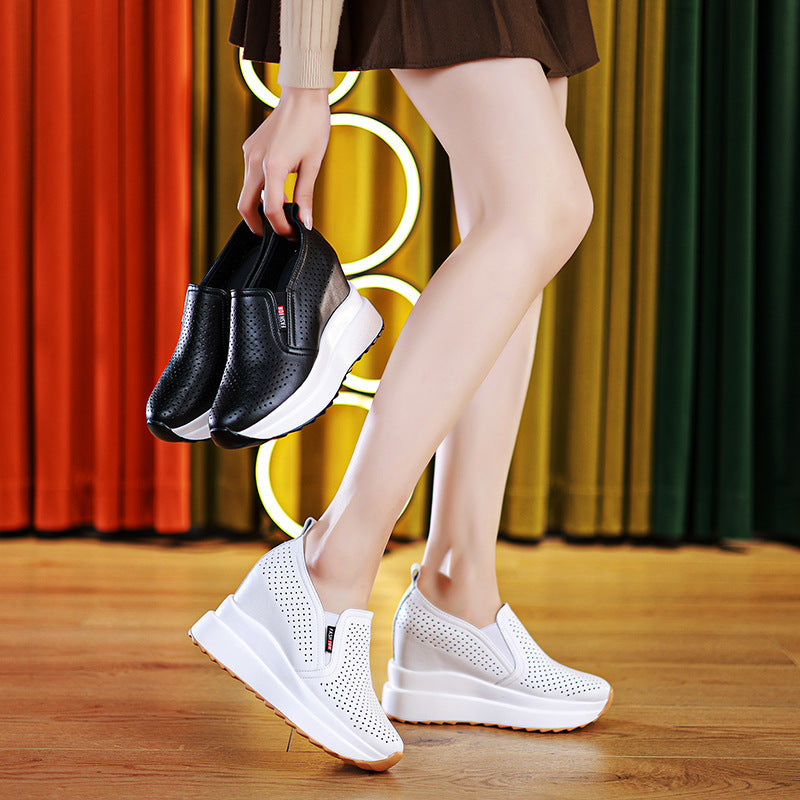 Damen Komfortable Slip-On Sneakers mit luftiger Oberflächenstruktur und rutschfester Sohle EB
